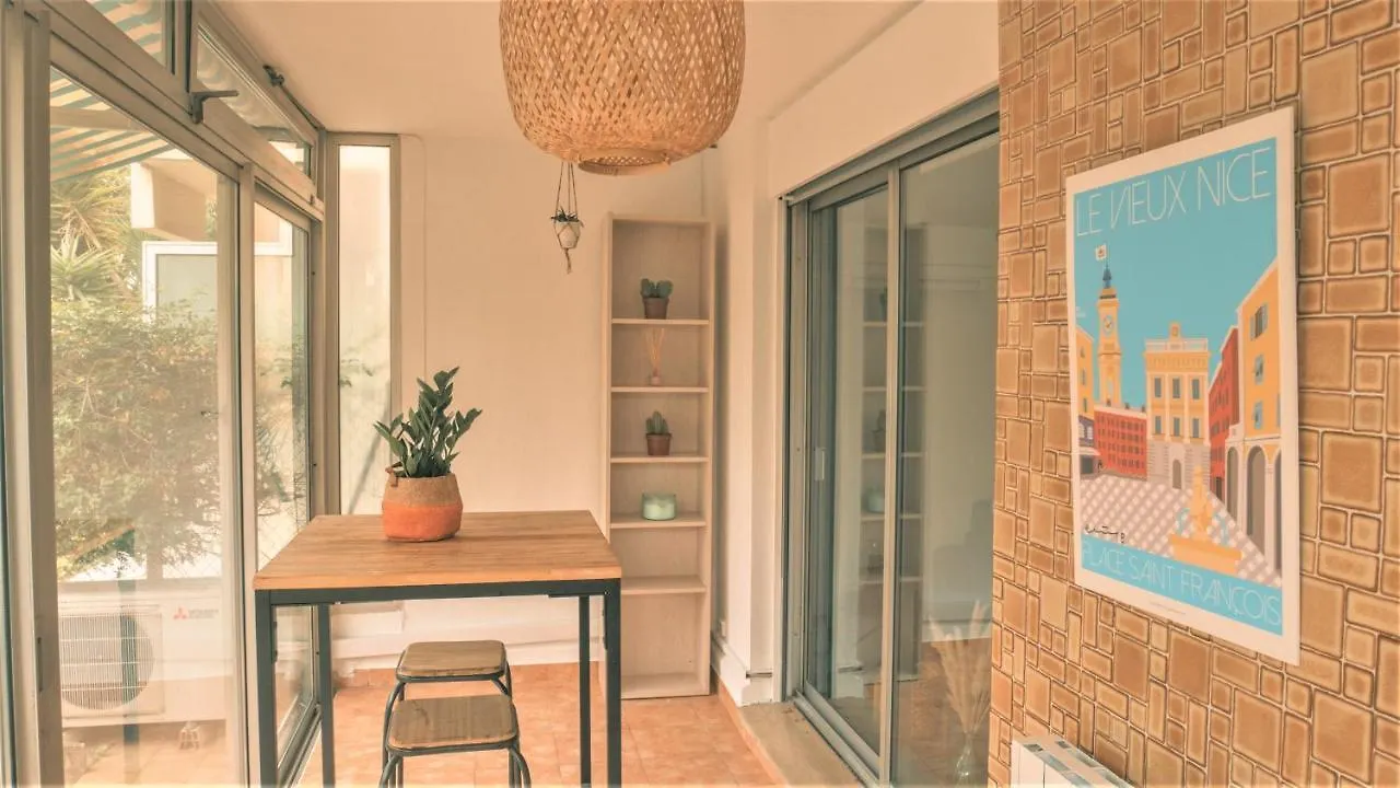 Parc Ferber - Charmant Studio, Rez-De-Jardin, Proche Mer, Carras Nice Daire